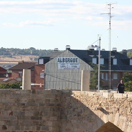 Albergue La Encina Hospital de Órbigo エクステリア 写真