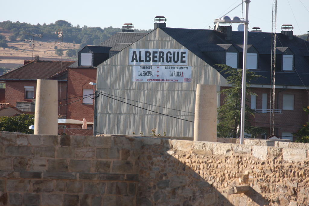 Albergue La Encina Hospital de Órbigo エクステリア 写真